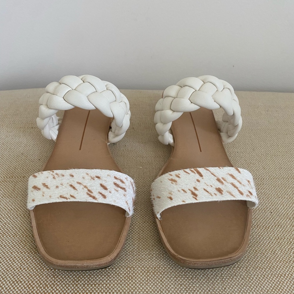Dolce Vita flat sandal